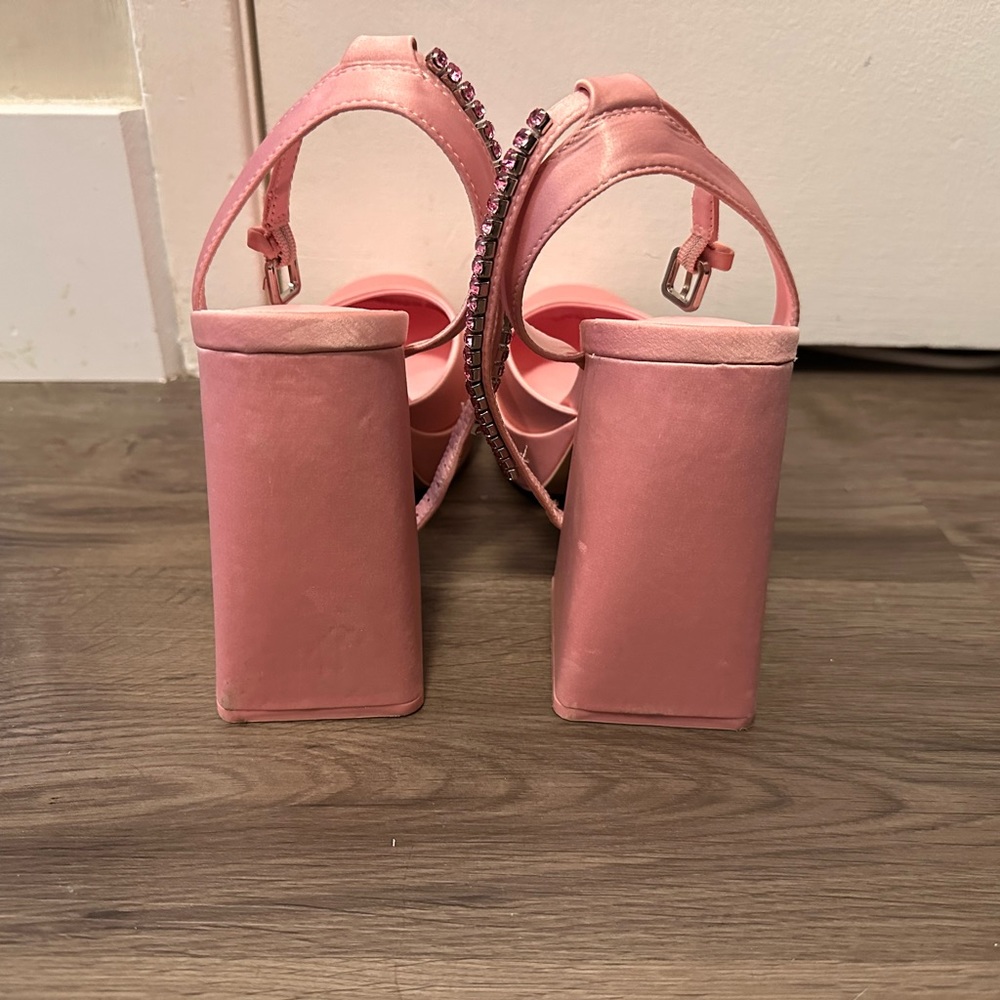 Pink Call It Spring Heels - Picture 2 of 4